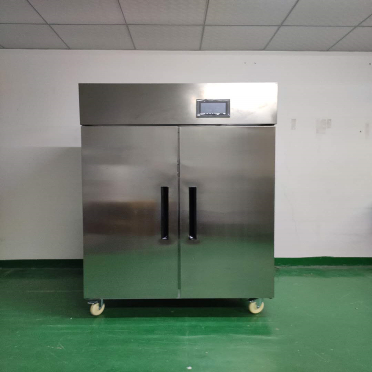 投影機(jī)受潮怎么辦，應(yīng)該怎么防止？